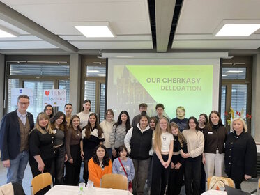 Ukrainische Delegation aus Tscherkassy zu Gast am Gymnasium Borghorst