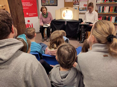 Vorlesegeschichten "Hör-mal-hin" auf Deutsch und auf Polnisch